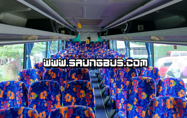 interior big bus pariwisata Saner holidays jakarta