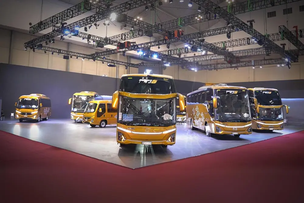 layanan sewa bus pariwisata saungbus.com
